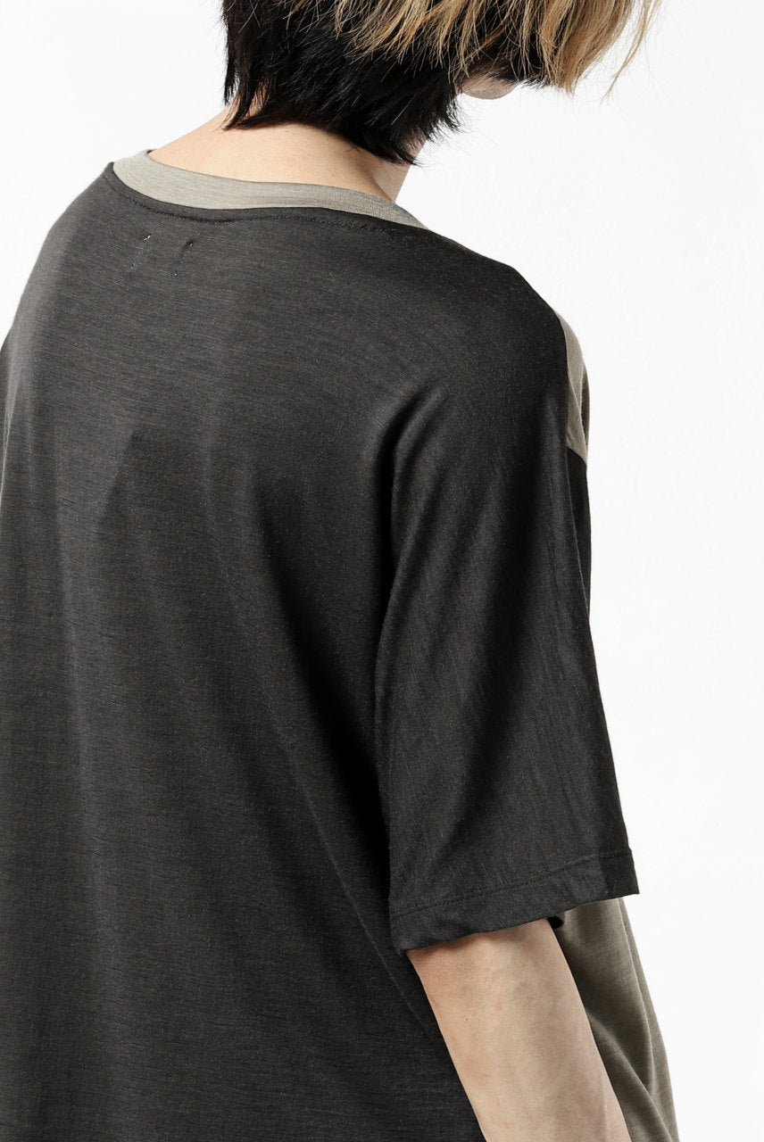 画像をギャラリービューアに読み込む, CAPERTICA ASYMMETRY BI COLOR TEE / SUPER120S WASHABLE WOOL (SEPIA)