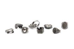 Load image into Gallery viewer, Holzpuppe Barnacle Vertical Oval Silver Ring (BR-519)