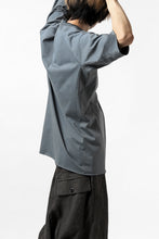 Load image into Gallery viewer, ierib raw edge Tee type-H  / light jersey (BLUE GREY)