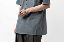Load image into Gallery viewer, ierib raw edge Tee type-H  / light jersey (BLUE GREY)