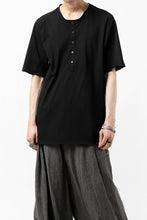 Load image into Gallery viewer, ierib raw edge Tee type-H  / light jersey (BLACK)