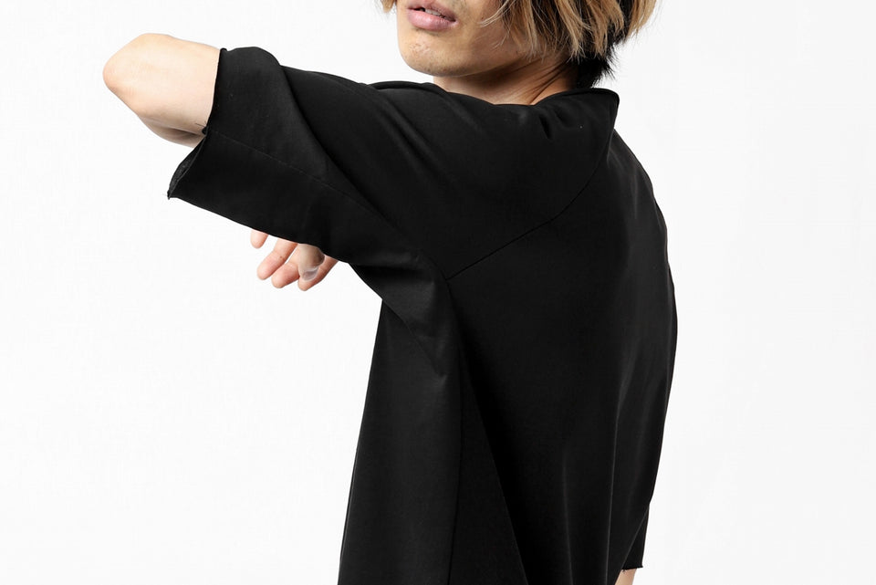Load image into Gallery viewer, ierib raw edge Tee type-H  / light jersey (BLACK)