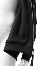 画像をギャラリービューアに読み込む, DEFORMATER.® BOMBER-HOODIE JACKET / SWEAT+WAFFLE JERSEY (BLACK)