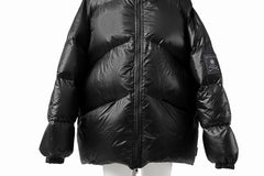 画像をギャラリービューアに読み込む, MASTERMIND WORLD x Rocky Mountain Featherbed NS PARKA DOWN JACKET (BLACK)