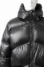 画像をギャラリービューアに読み込む, MASTERMIND WORLD x Rocky Mountain Featherbed NS PARKA DOWN JACKET (BLACK)