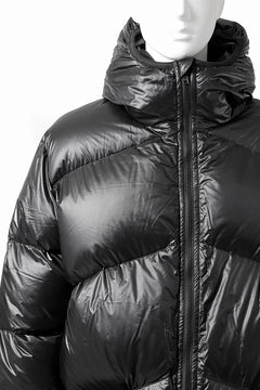 画像をギャラリービューアに読み込む, MASTERMIND WORLD x Rocky Mountain Featherbed NS PARKA DOWN JACKET (BLACK)