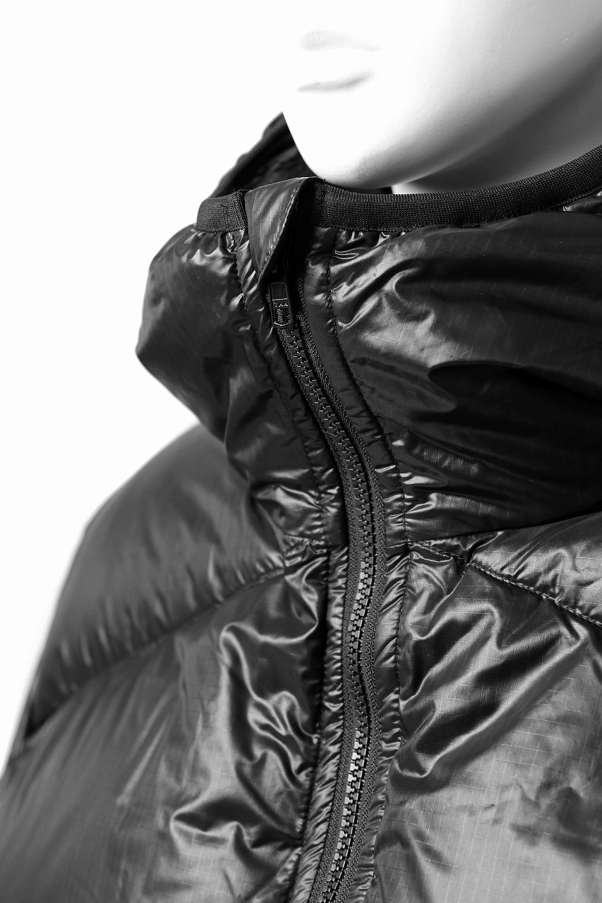 画像をギャラリービューアに読み込む, MASTERMIND WORLD x Rocky Mountain Featherbed NS PARKA DOWN JACKET (BLACK)