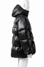 画像をギャラリービューアに読み込む, MASTERMIND WORLD x Rocky Mountain Featherbed NS PARKA DOWN JACKET (BLACK)