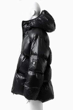 画像をギャラリービューアに読み込む, MASTERMIND WORLD x Rocky Mountain Featherbed NS PARKA DOWN JACKET (BLACK)
