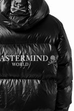 画像をギャラリービューアに読み込む, MASTERMIND WORLD x Rocky Mountain Featherbed NS PARKA DOWN JACKET (BLACK)
