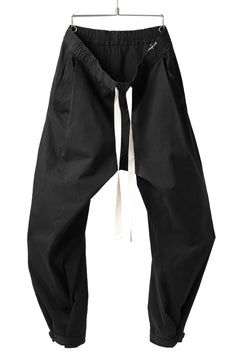 Load image into Gallery viewer, KLASICA GARNER EXTRA WIDE STRING TROUSERS / HIGH DENSITY MATT TWILL (BLACK)