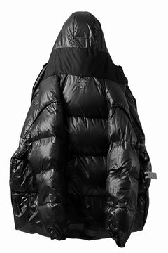 画像をギャラリービューアに読み込む, MASTERMIND WORLD x Rocky Mountain Featherbed NS PARKA DOWN JACKET (BLACK)