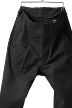 Load image into Gallery viewer, KLASICA 1960 (C-Twill) CARGO POCKET TROUSERS / HIGH DENSITY MATT TWILL (BLACK)