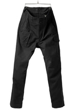 Load image into Gallery viewer, KLASICA 1960 (C-Twill) CARGO POCKET TROUSERS / HIGH DENSITY MATT TWILL (BLACK)