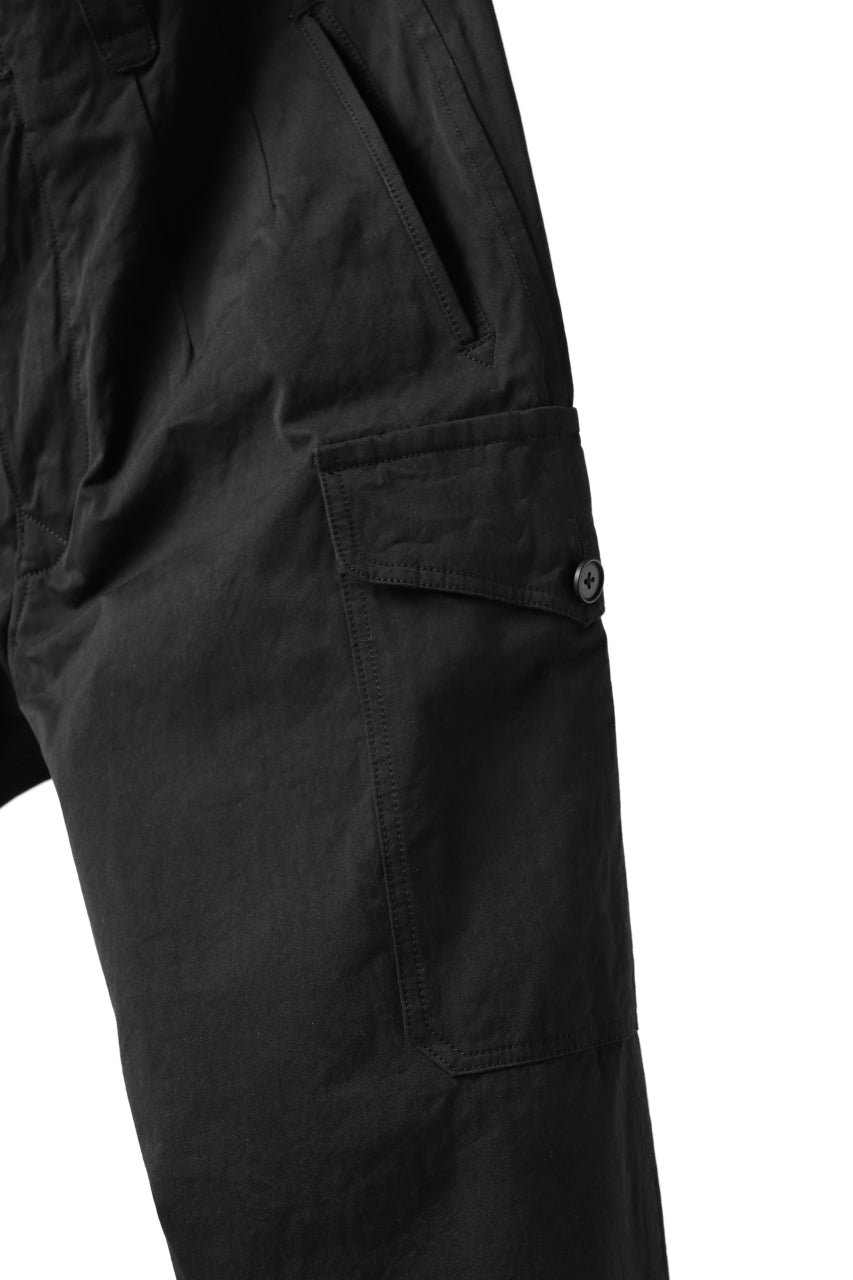 Load image into Gallery viewer, KLASICA 1960 (C-Twill) CARGO POCKET TROUSERS / HIGH DENSITY MATT TWILL (BLACK)