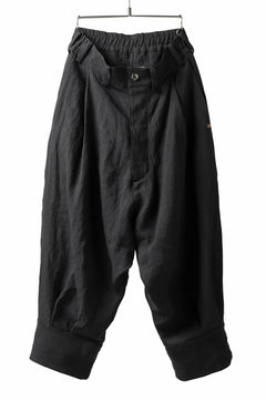 画像をギャラリービューアに読み込む, _vital tuck volume low crotch cuffs pants (BLACK)