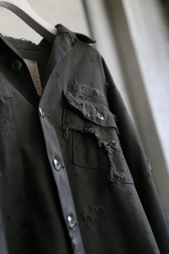 画像をギャラリービューアに読み込む, RESURRECTION HANDMADE distressed army shirt (DYEING KHAKI)