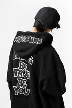 画像をギャラリービューアに読み込む, mastermind JAPAN EMBROIDERED TRUCKER CAP (BLACK)