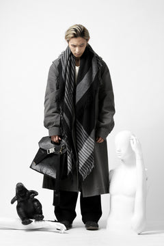 画像をギャラリービューアに読み込む, ierib BARK 2WAY HAND SHOULDER BAG / FVT Oiled Horse (BLACK)