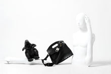 画像をギャラリービューアに読み込む, ierib BARK 2WAY HAND SHOULDER BAG / FVT Oiled Horse (BLACK)