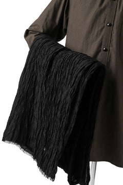 Load image into Gallery viewer, KLASICA GLACIER FLUFFY STOLE / SHRINK SILK (BLACK)