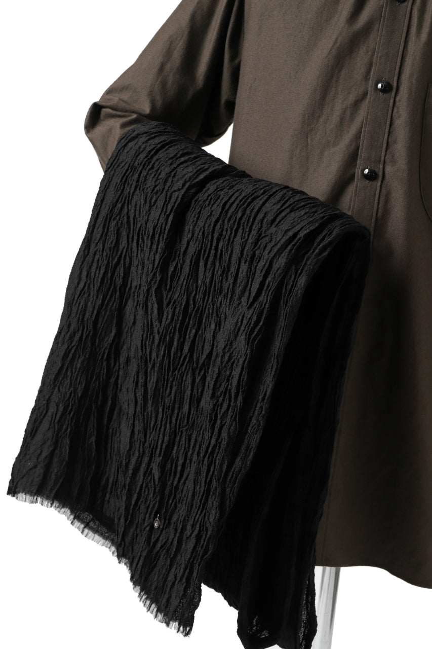 Load image into Gallery viewer, KLASICA GLACIER FLUFFY STOLE / SHRINK SILK (BLACK)