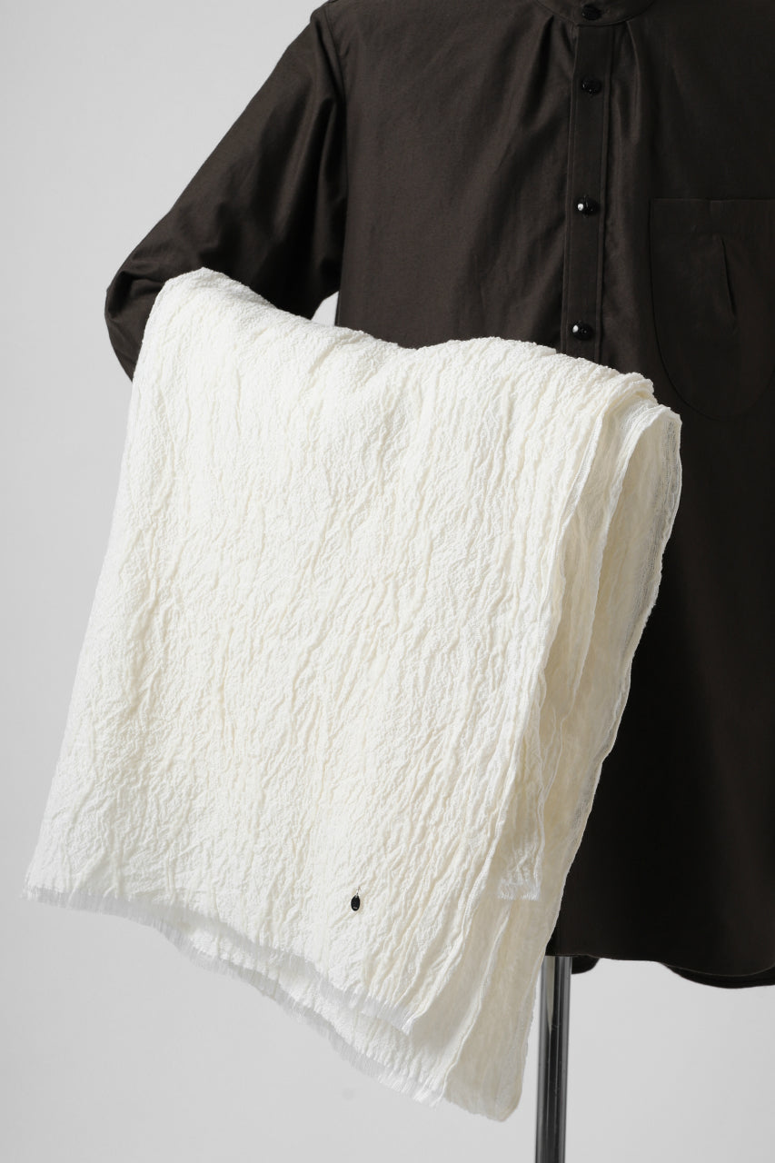 Load image into Gallery viewer, KLASICA GLACIER FLUFFY STOLE / SHRINK SILK (EGG SHELL)