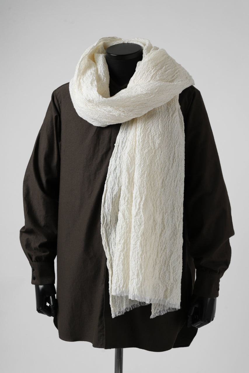 Load image into Gallery viewer, KLASICA GLACIER FLUFFY STOLE / SHRINK SILK (EGG SHELL)