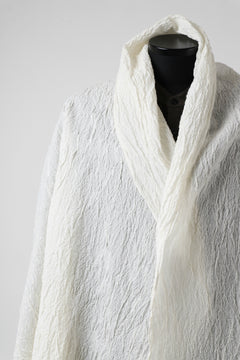 Load image into Gallery viewer, KLASICA GLACIER FLUFFY STOLE / SHRINK SILK (EGG SHELL)