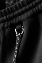 Load image into Gallery viewer, mastermind JAPAN SLIM BONDAGE PANTS / HIGHEND JERSEY (BLACK)