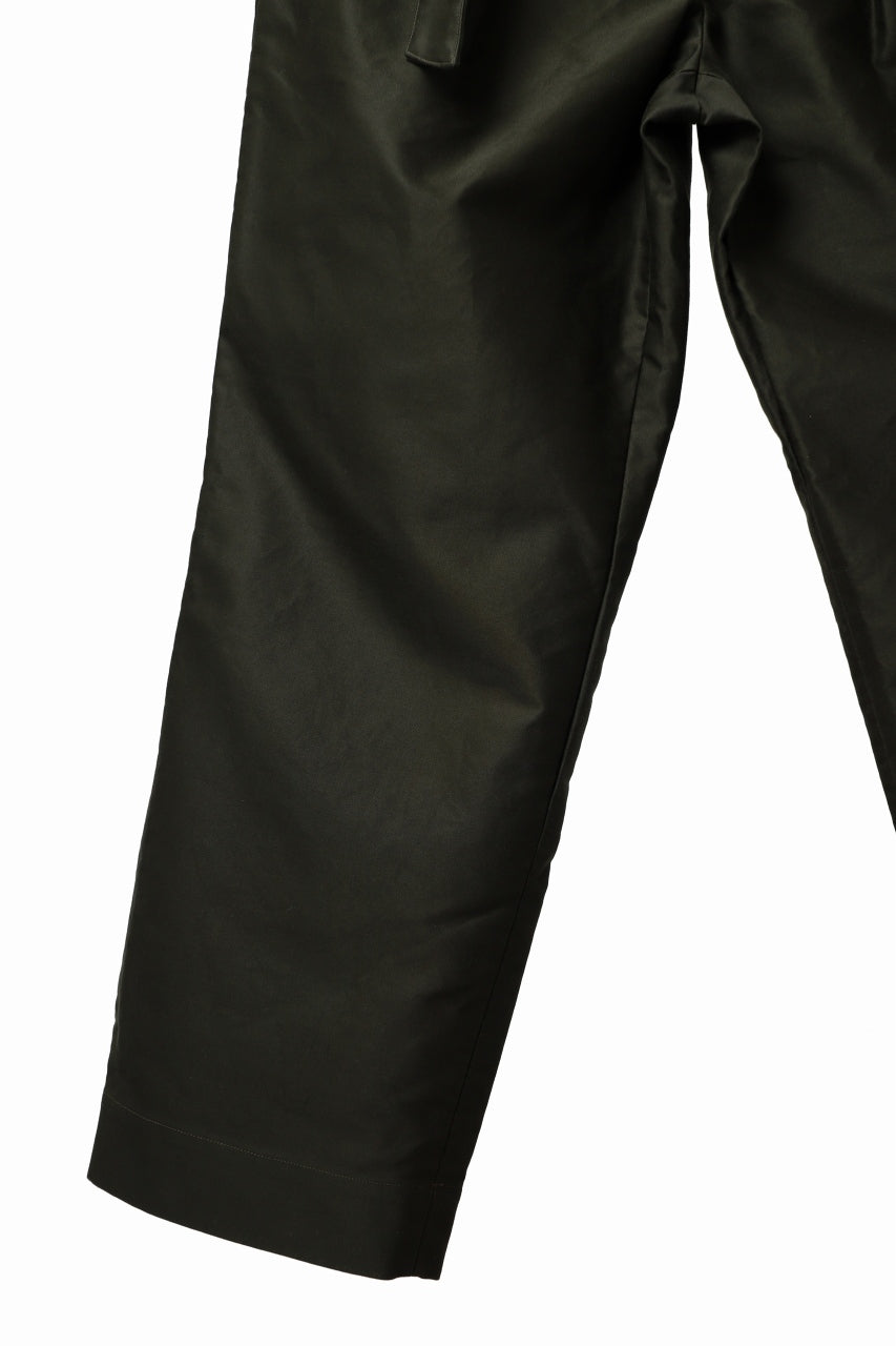 Load image into Gallery viewer, CAPERTICA 2 TUCK WIDE PANTS / GIZA COTTON MOLESKIN (OLIVE DRAB)