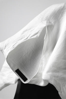 画像をギャラリービューアに読み込む, COLINA KEY NECK PULLOVER SHIRT / HERRINGBONE LINEN (WHITE)