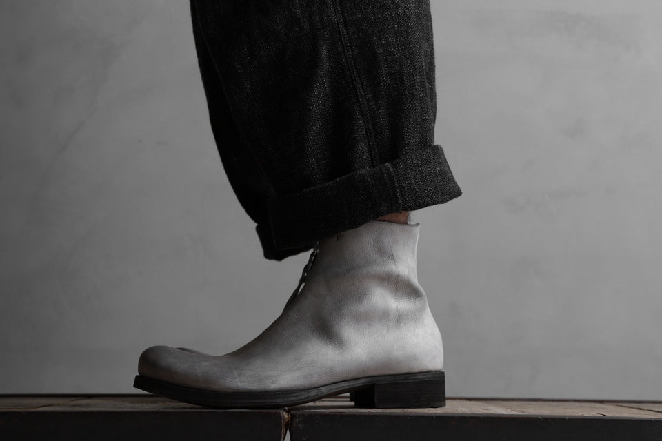 Load image into Gallery viewer, m.a+ side zipped short boot / S1G2Z/VA1,5 (CARBON)