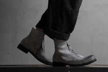 Load image into Gallery viewer, m.a+ side zipped short boot / S1G2Z/VA1,5 (CARBON)