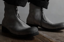 Load image into Gallery viewer, m.a+ side zipped short boot / S1G2Z/VA1,5 (CARBON)