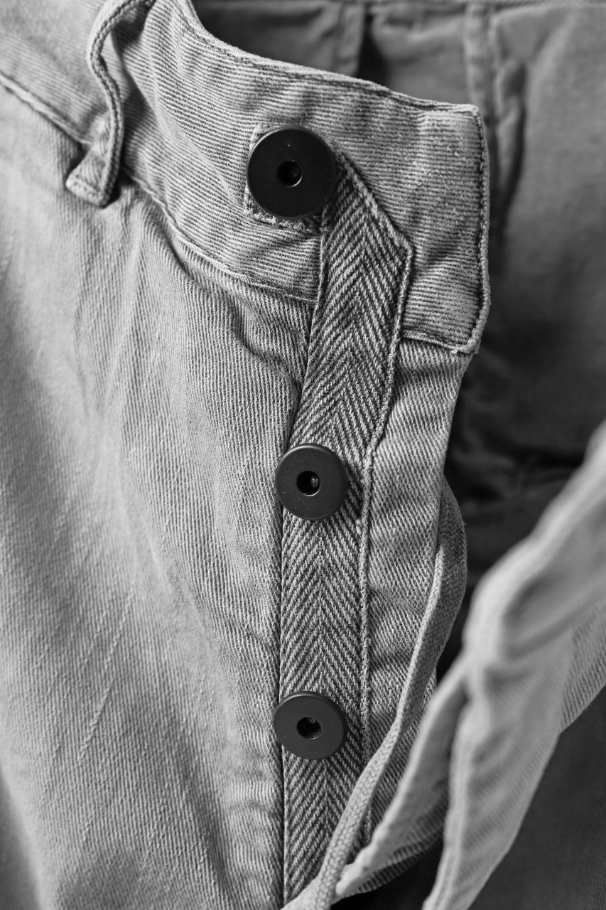 画像をギャラリービューアに読み込む, 11 BY BORIS BIDJAN SABERI CARGO POCKET PANT / STRETCH DENIM "P21B-F-1481" (ICE GREY)