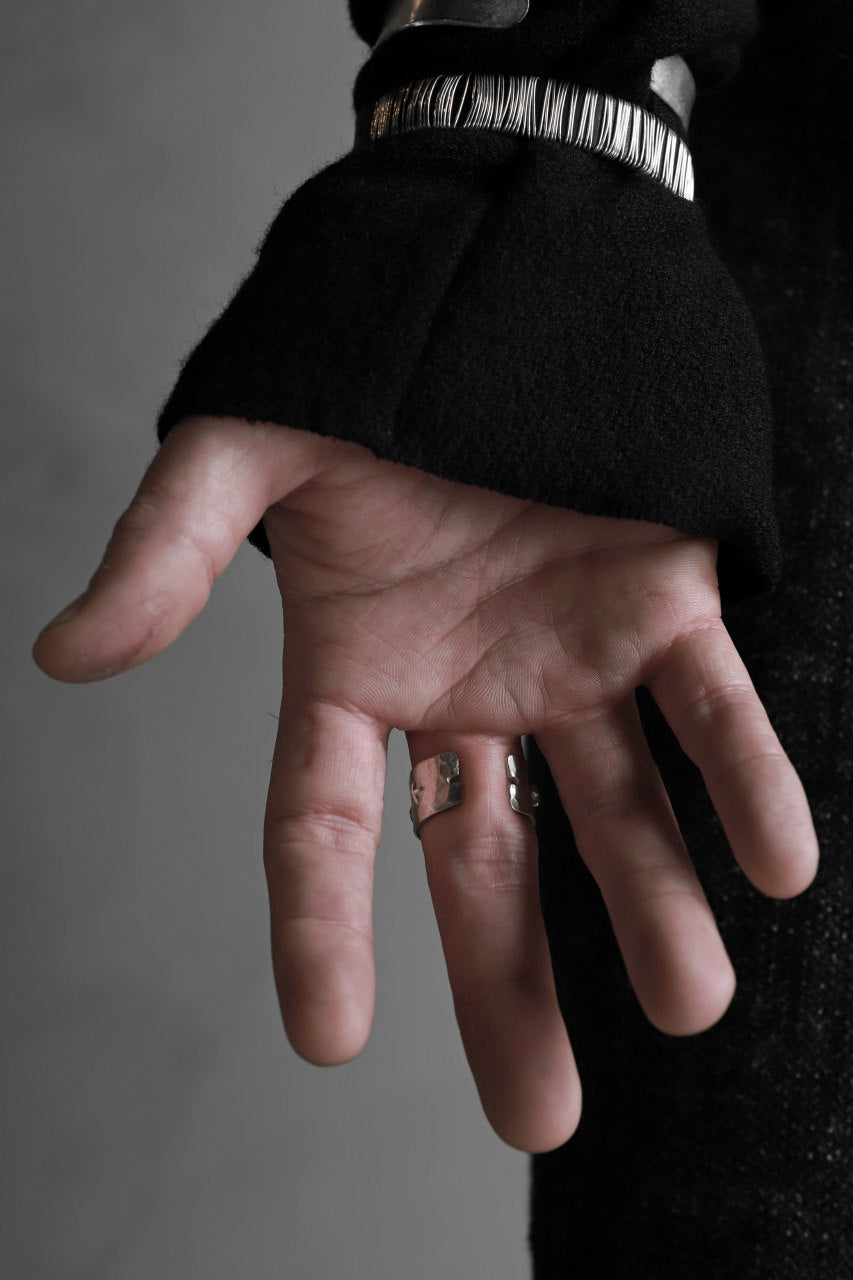 Load image into Gallery viewer, m.a+ thick silver stitched multiple cross ring / AG538/AG (SILVER)