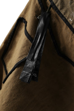 画像をギャラリービューアに読み込む, BORIS BIDJAN SABERI CROPPED TROUSER / WAX GUM DYED & BODY MOLDED "P15.1 BF-FKU10001" (LIGHT GUM)