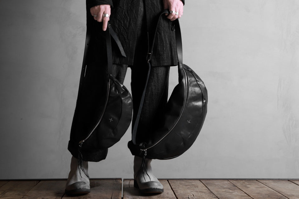 画像をギャラリービューアに読み込む, m.a+ medium slice belt bag / BY202/CUP0,7 (BLACK)