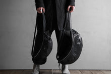 画像をギャラリービューアに読み込む, m.a+ medium slice belt bag / BY202/CUP0,7 (BLACK)