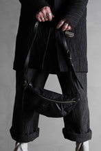 画像をギャラリービューアに読み込む, m.a+ medium slice belt bag / BY202/CUP0,7 (BLACK)