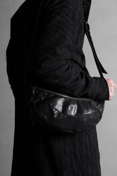 画像をギャラリービューアに読み込む, m.a+ medium slice belt bag / BY202/CUP0,7 (BLACK)
