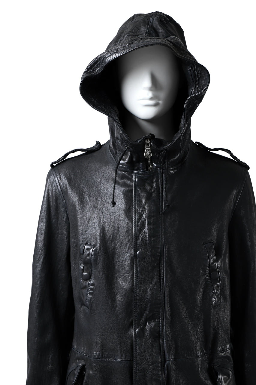 Load image into Gallery viewer, ISAMU KATAYAMA BACKLASH MODS COAT / GOAT LEATHER (GARMENT + SPRAY DYED BLACK)