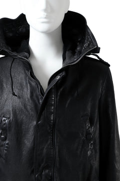 Load image into Gallery viewer, ISAMU KATAYAMA BACKLASH MODS COAT / GOAT LEATHER (GARMENT + SPRAY DYED BLACK)
