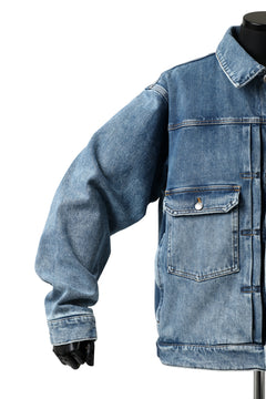Load image into Gallery viewer, mastermind JAPAN TRUCKER JACKET / 2WAY STRETCH DENIM (INDIGO)