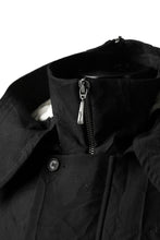 画像をギャラリービューアに読み込む, masnada MILITARY HOODIE LONG PARKA COAT with BOA LINNER /  COTONE STROPICCIATO (BLACK)