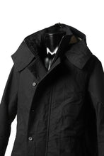 画像をギャラリービューアに読み込む, masnada MILITARY HOODIE LONG PARKA COAT with BOA LINNER /  COTONE STROPICCIATO (BLACK)