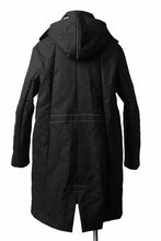 画像をギャラリービューアに読み込む, masnada MILITARY HOODIE LONG PARKA COAT with BOA LINNER /  COTONE STROPICCIATO (BLACK)