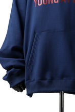 Load image into Gallery viewer, mastermind JAPAN SWEAT HOODIE / GLITTER LOGO (NAVY)