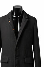 画像をギャラリービューアに読み込む, Aleksandr Manamis Lean Dart Coat (BLACK)